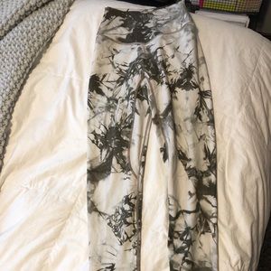 Balance Athletica Oasis leggings